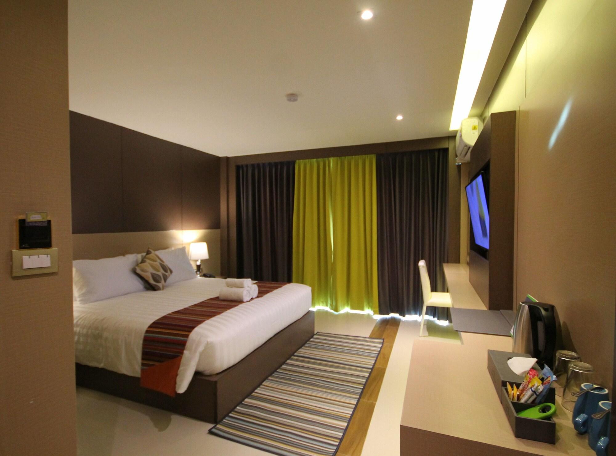 Rooms Republic Pattaya Extérieur photo